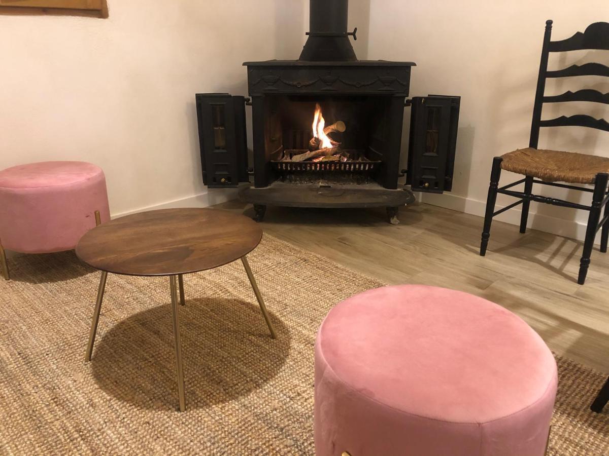 La Casita De El Montan Villa Avilés Exteriör bild