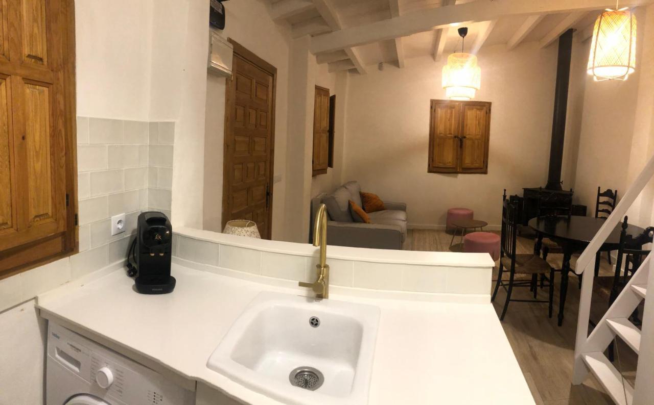 La Casita De El Montan Villa Avilés Exteriör bild